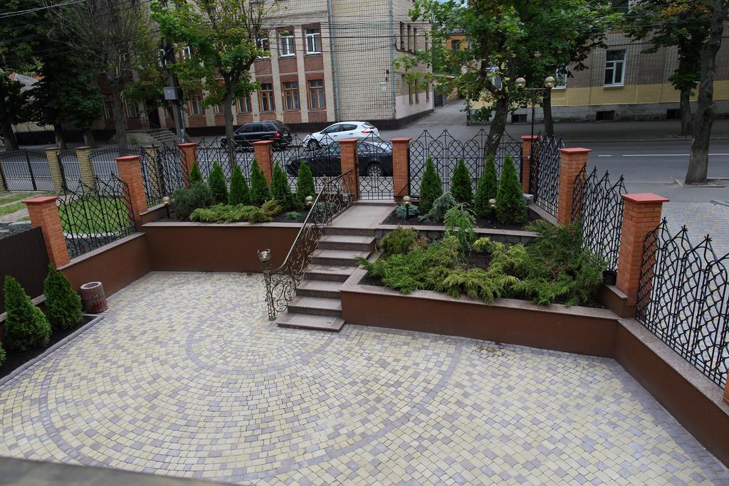 Prima Villa Guest House Vinnytsia Ngoại thất bức ảnh