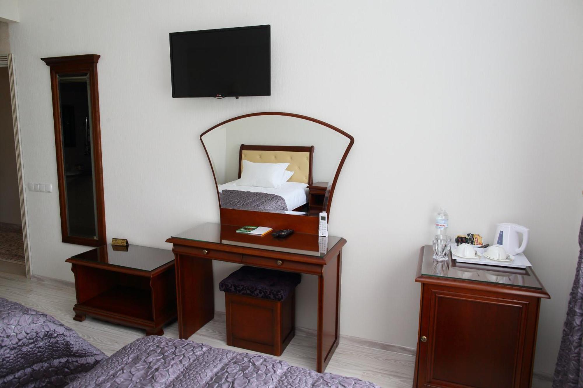 Prima Villa Guest House Vinnytsia Ngoại thất bức ảnh